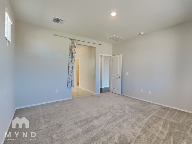 Building Photo - 11588 N Desert Calico Lp