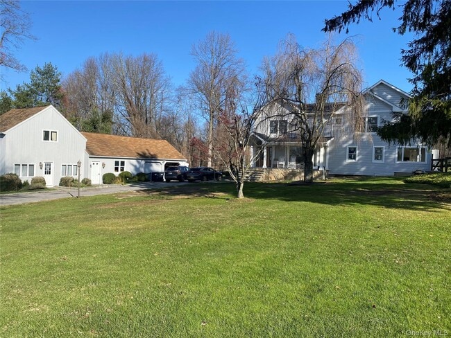 Primary Photo - 127 Indian Hill Rd