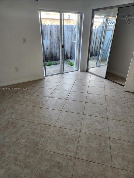 Building Photo - 13822 SW 256th St