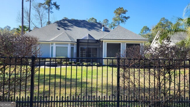Building Photo - 143 Millers Branch Dr