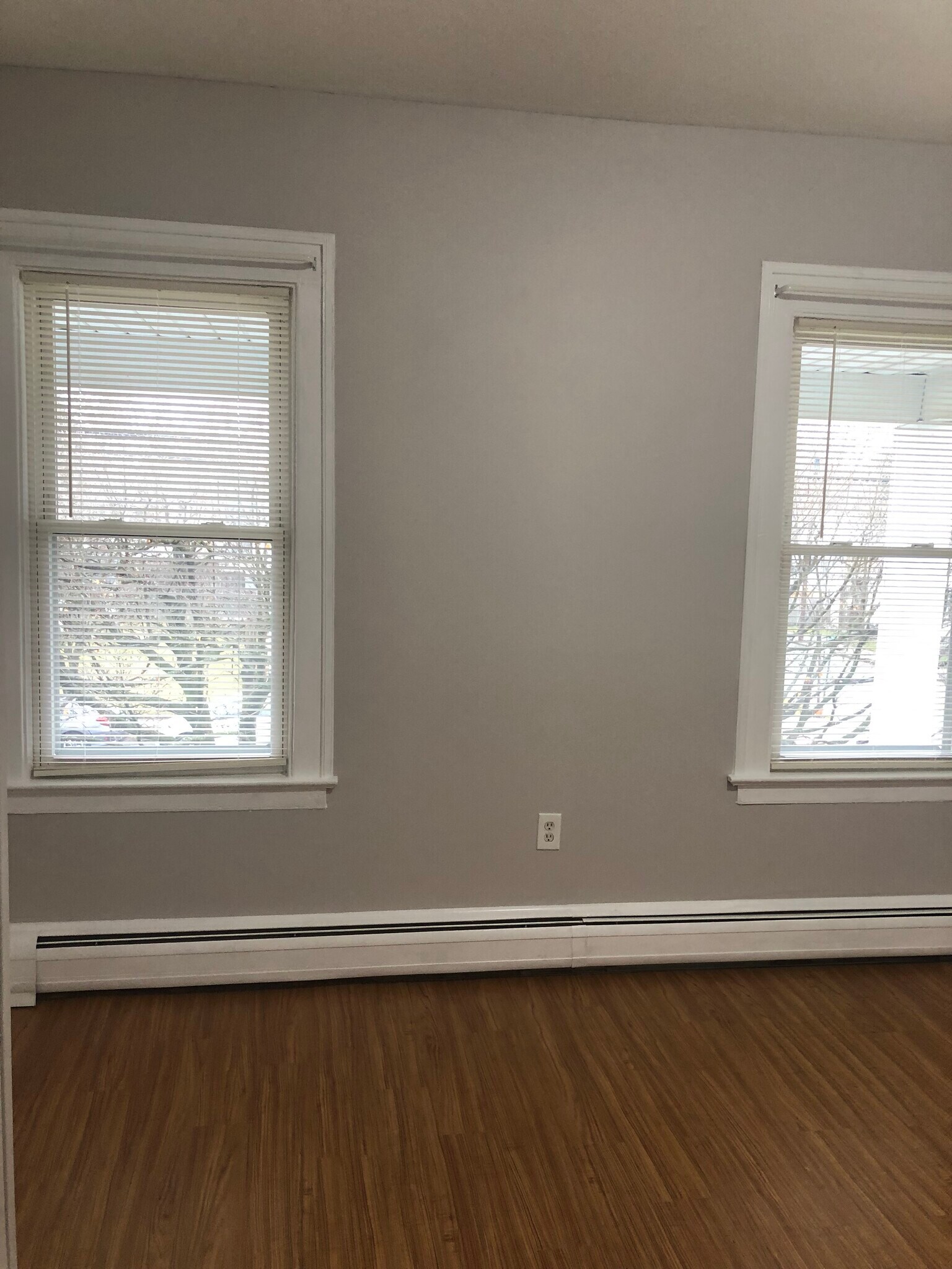 Building Photo - 46 Ramapo Ave