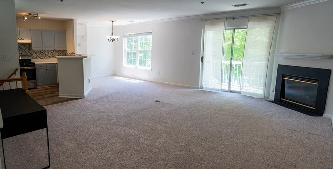 Building Photo - 12765 Fair Briar Ln