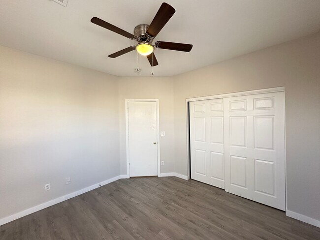 Building Photo - HEATHERWOOD