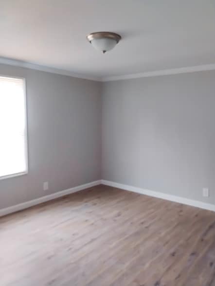 Building Photo - 154 Rainbow Dr