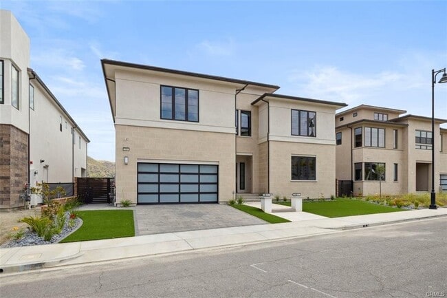 Building Photo - 11854 Hillsborough Ln