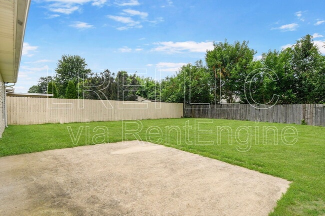 Building Photo - 6707 Fenske Ln