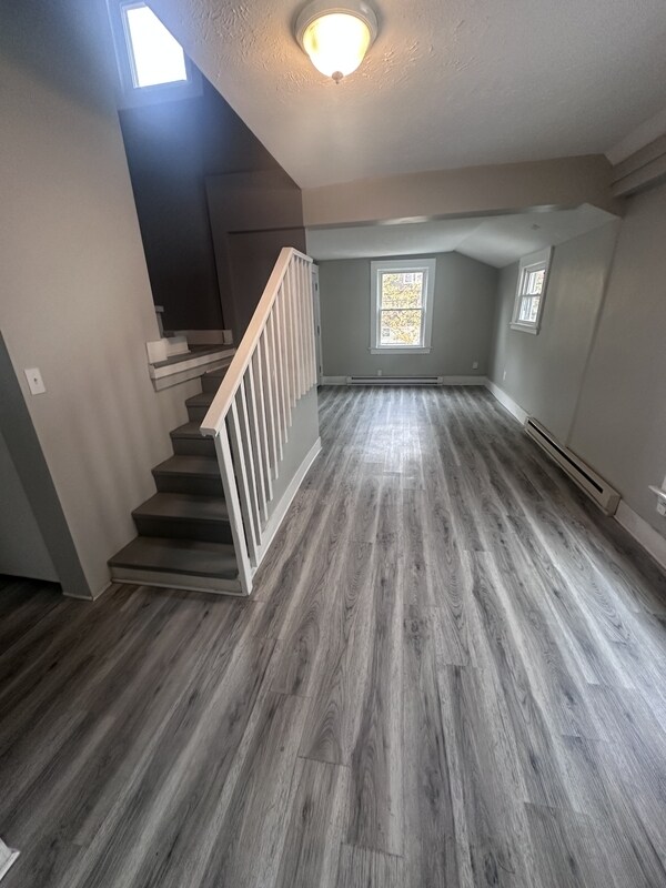 Building Photo - 2071 W 103rd St