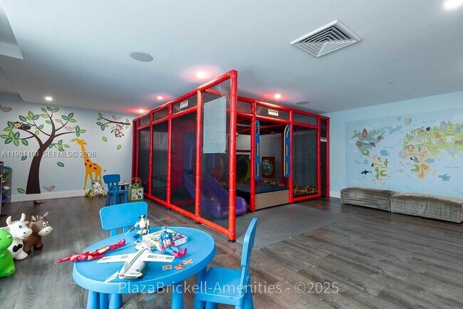 Building Photo - 950 Brickell Bay Dr