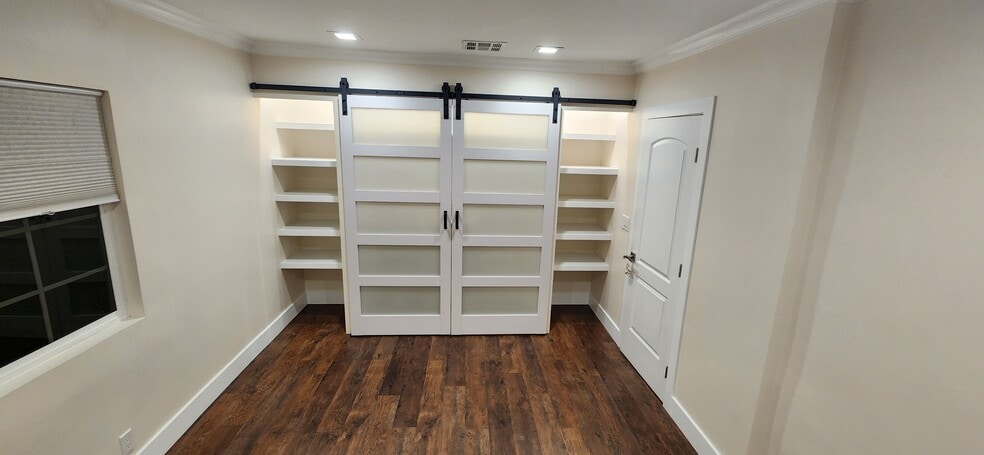 Bedroom 1 - 1112 N Lake Ave