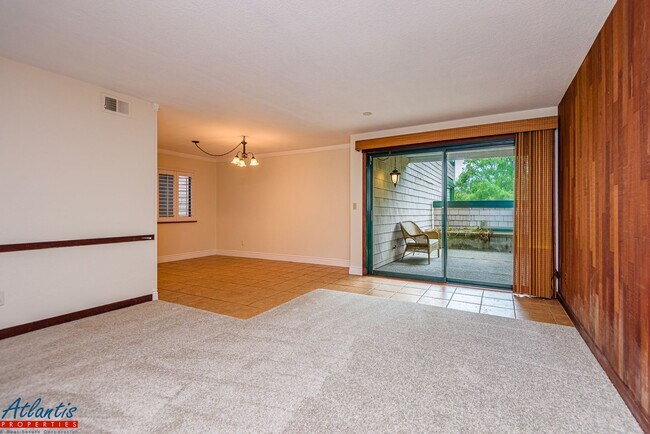 Building Photo - 320 Soquel Ave