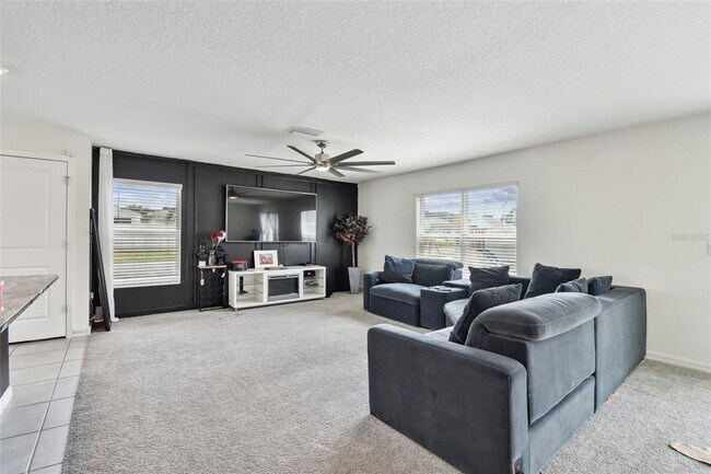 Building Photo - 7380 Sail Clover Ln