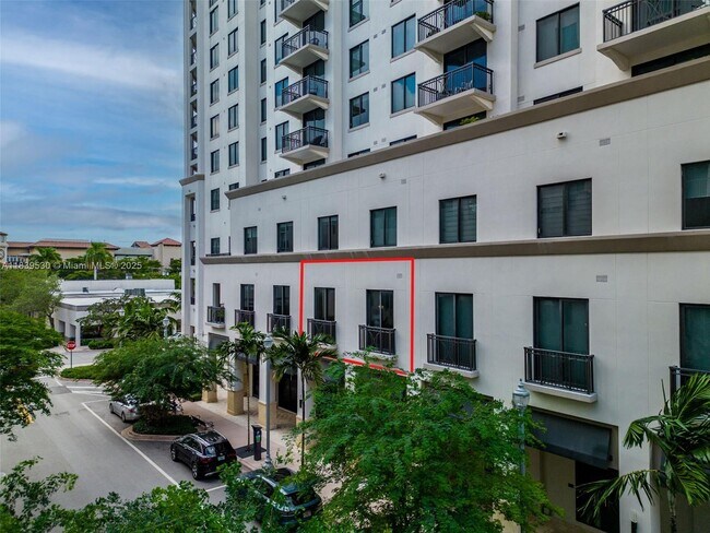 Building Photo - 301 Altara Ave