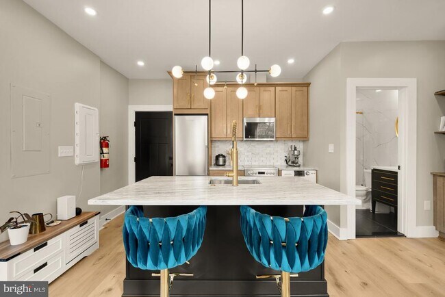 Building Photo - 1634 S St NW