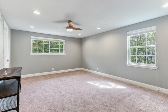 Building Photo - 13455 Mill Grove Ln