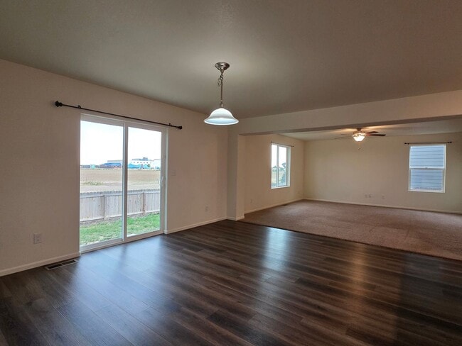 Building Photo - MASSIVE 5 Bedroom Home In Bennett!