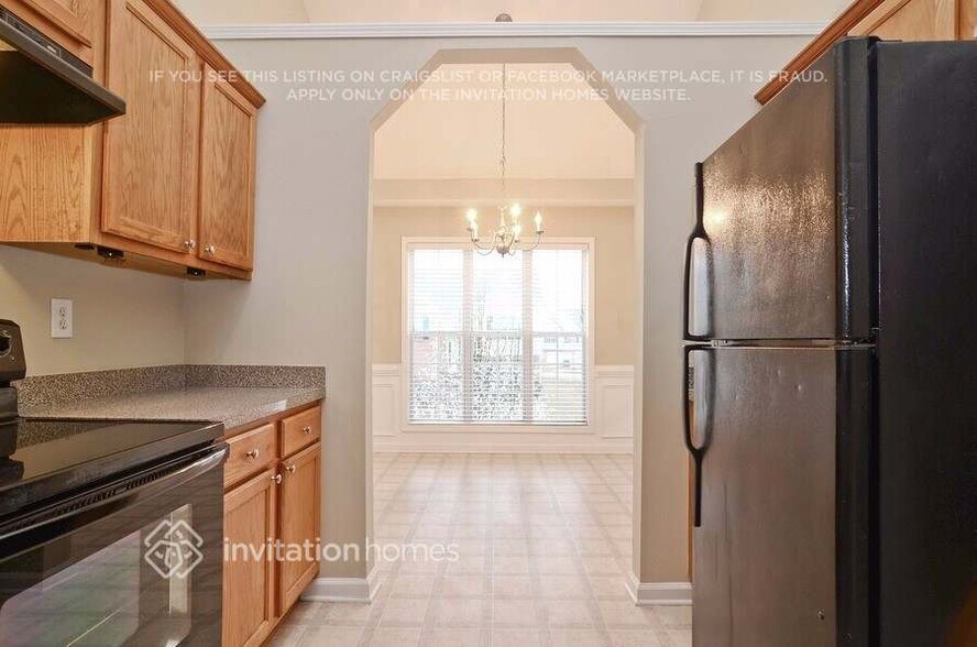 Building Photo - 1154 St Phillips Ct