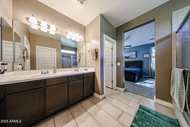 Building Photo - 3639 E Sophie Ln