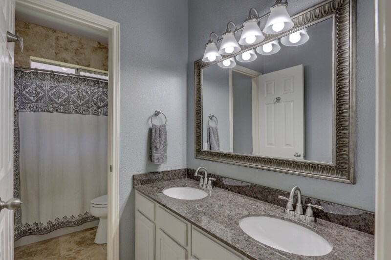Building Photo - 19 S Linton Ridge Cir