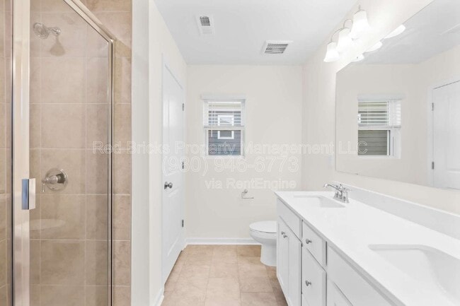 Building Photo - 7145 Bentz St