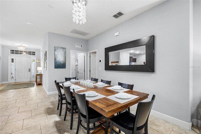 Building Photo - 5376 Oakbourne Ave