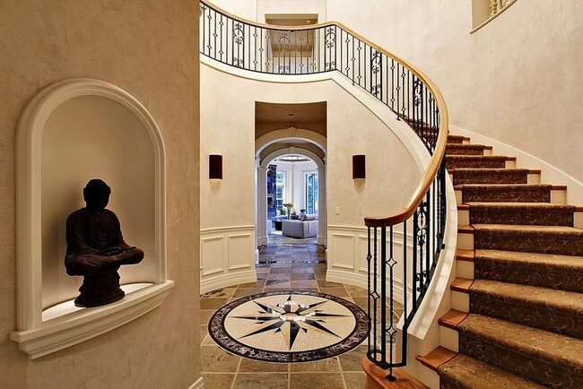 Building Photo - Waterfront Comfort with Timeless Style ava...