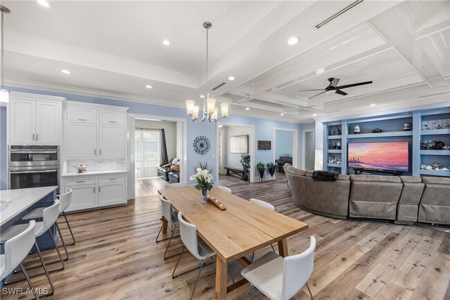 Building Photo - 4885 Tamarind Ridge Dr