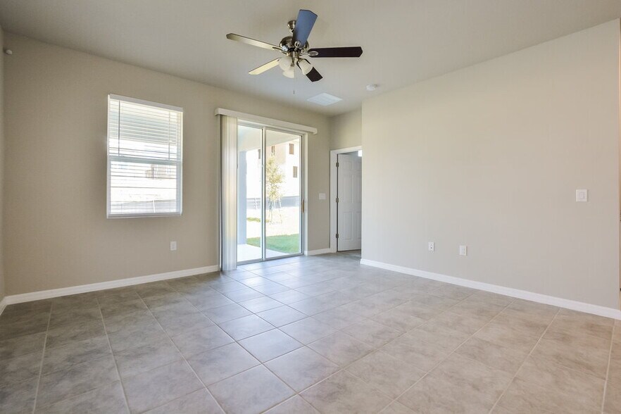 Building Photo - 2503 Gold Dust Dr