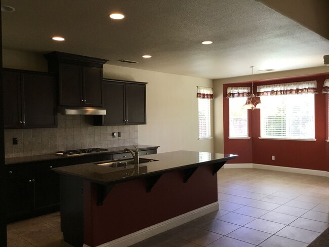 Building Photo - Welcome to Harlan Ranch!!!