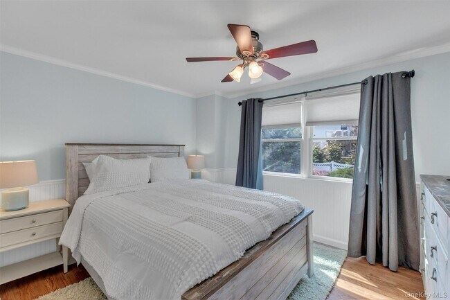 Building Photo - 345 Colonial Rd