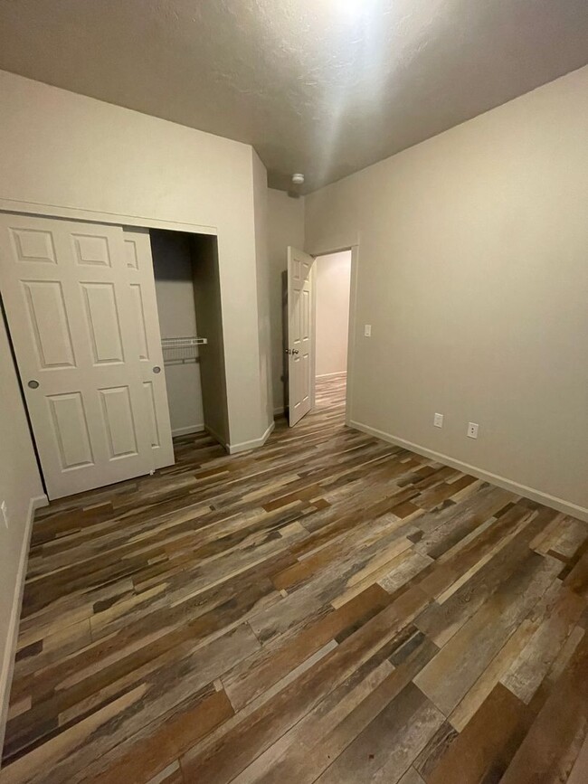 Building Photo - 3 Bedroom in McKay Meadows Prineville