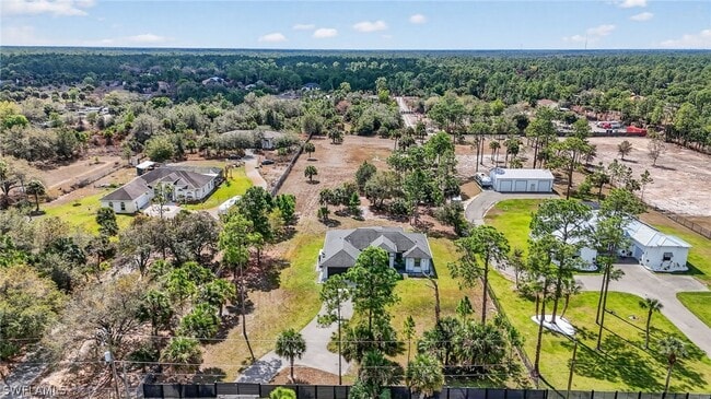 Building Photo - 2326 6th Ave SE