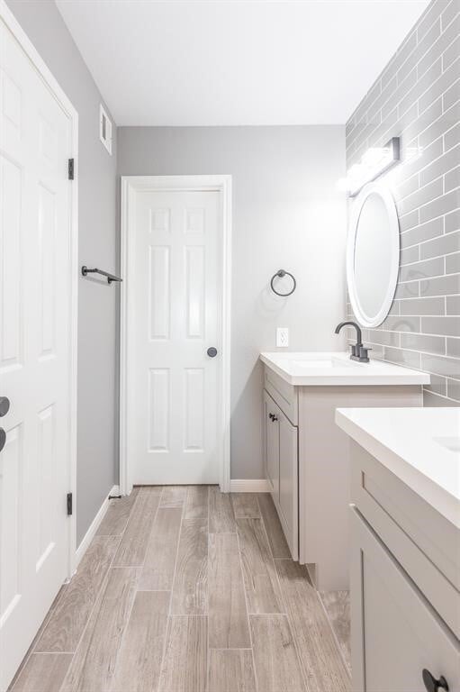 Building Photo - 14600 Fonmeadow Dr