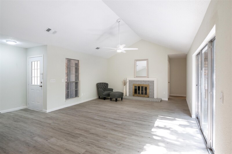 Building Photo - 5314 Hazel Grove Dr