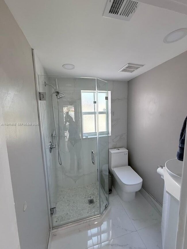 Building Photo - 119 SW 168th Terrace