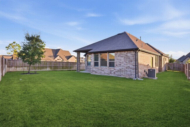 Building Photo - 9515 Willard Dr