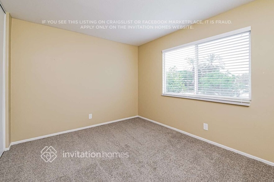 Building Photo - 7215 Blossom Ct