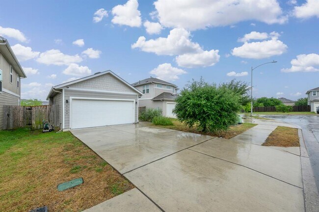 Building Photo - 6109 Arbor Crest Ln