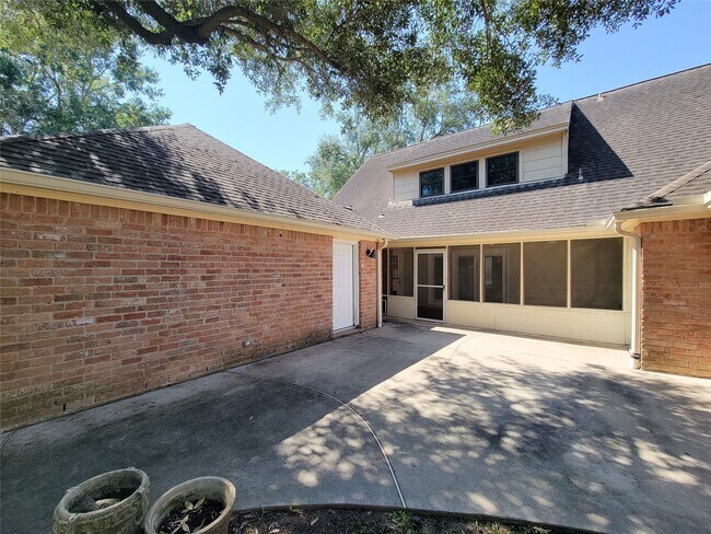 Building Photo - 20506 Laverton Dr