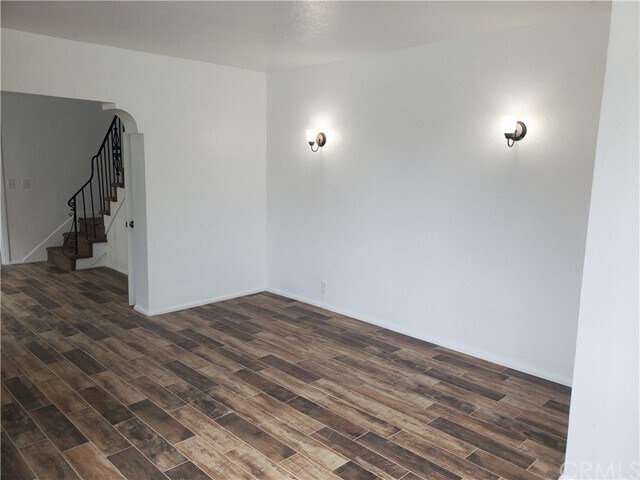 Building Photo - 1309 S Woods Ave