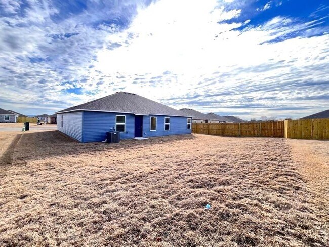 Building Photo - 2721 Elliott St