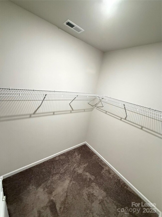 Building Photo - 5126 Idared Ct