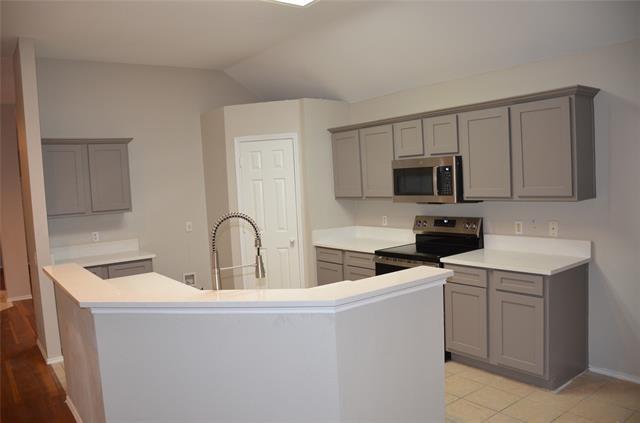 Building Photo - 4722 Park Bend Dr