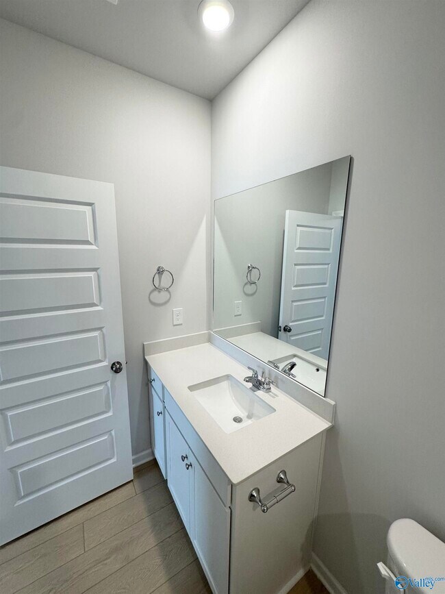 Building Photo - 22733 Dashwood Ln