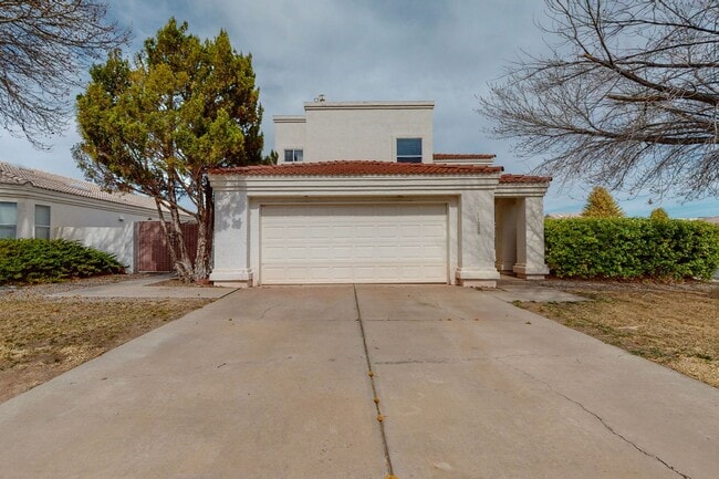 Building Photo - 2 story 4 bedroom