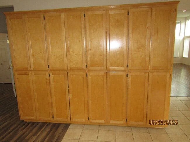 Building Photo - Beautiful Home Near Golf Course!! Brand ne...