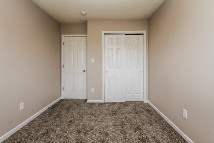 Building Photo - 8133 Whistlewood Dr