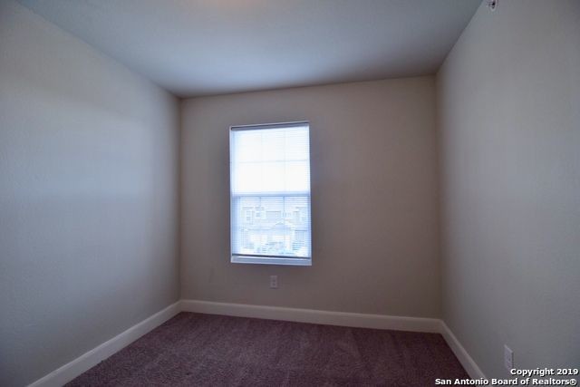 Building Photo - 6419 MELANZANE AVE