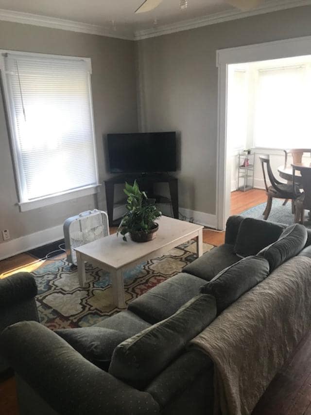 631 Locust St 631 Locust St Kalamazoo MI 49007 Apartment Finder