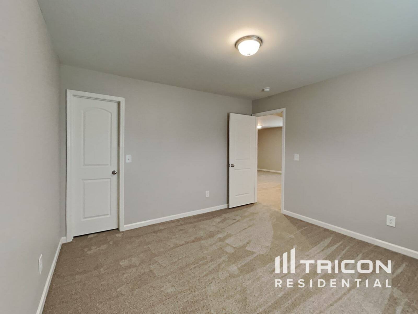 Building Photo - 4120 Devonwood Ct