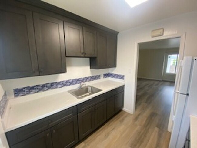 Building Photo - 4216 Nevin Ave